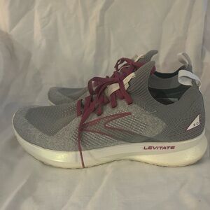 Brooks Levitate 5.0 Running Shoes